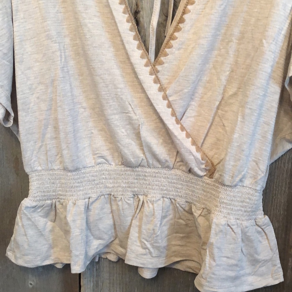 Hem & Thread Kimono Thread Detail Knit Top in Taupe Size Large - Picture 5 of 14